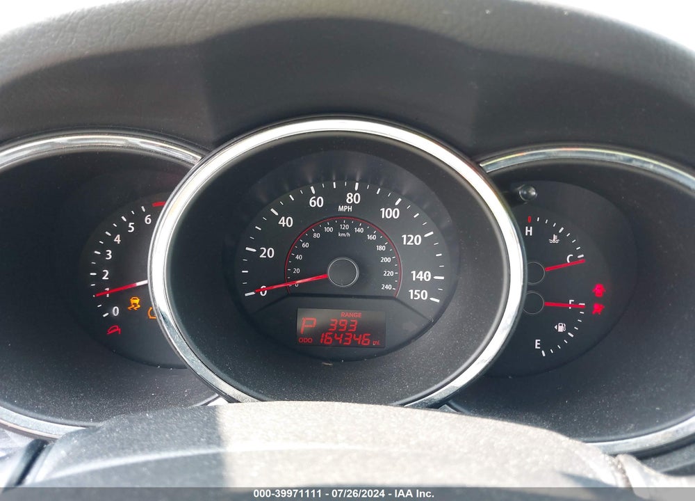 2011 KIA SORENTO LX VIN: 5XYKT3A19BG062244