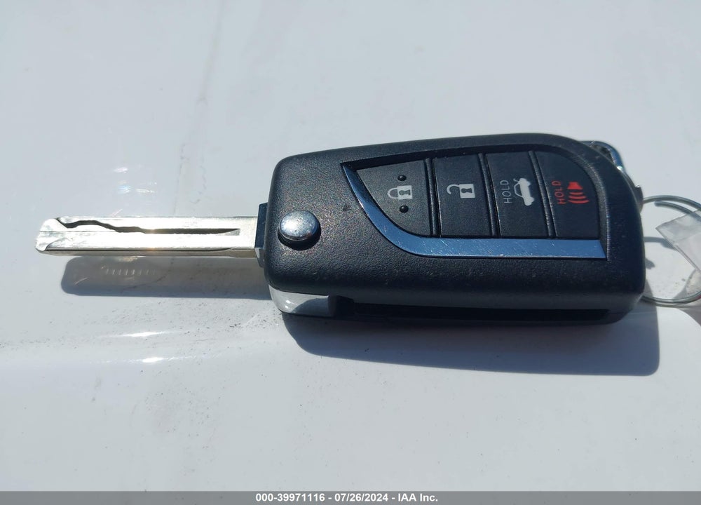 2021 TOYOTA CAMRY LE AWD VIN: 4T1C11BK7MU033439