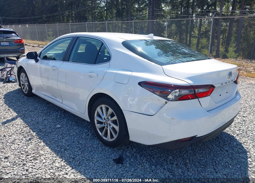 2021 TOYOTA CAMRY LE AWD VIN: 4T1C11BK7MU033439