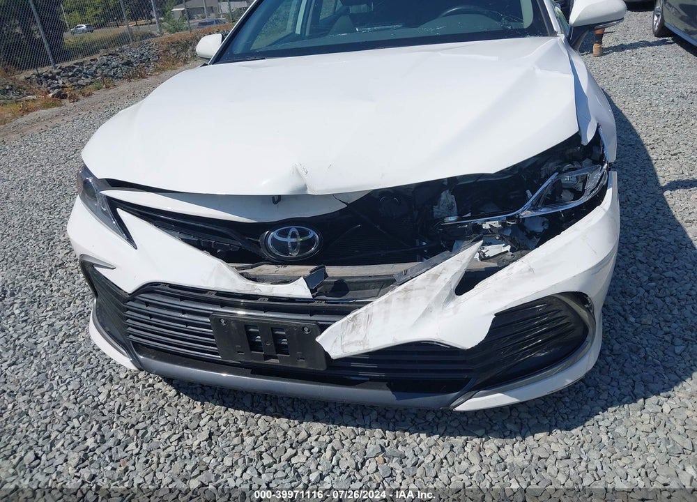2021 TOYOTA CAMRY LE AWD VIN: 4T1C11BK7MU033439