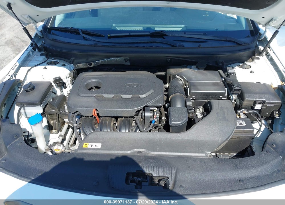 2017 HYUNDAI SONATA VIN: 5NPE24AF2HH576598