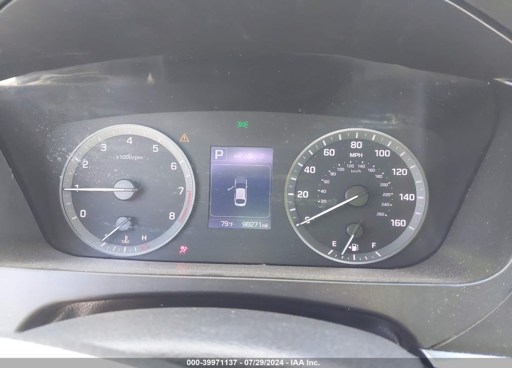 2017 HYUNDAI SONATA VIN: 5NPE24AF2HH576598
