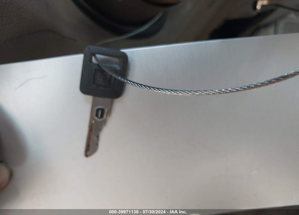 1999 CHEVROLET LUMINA VIN: 2G1WL52M3X9190142