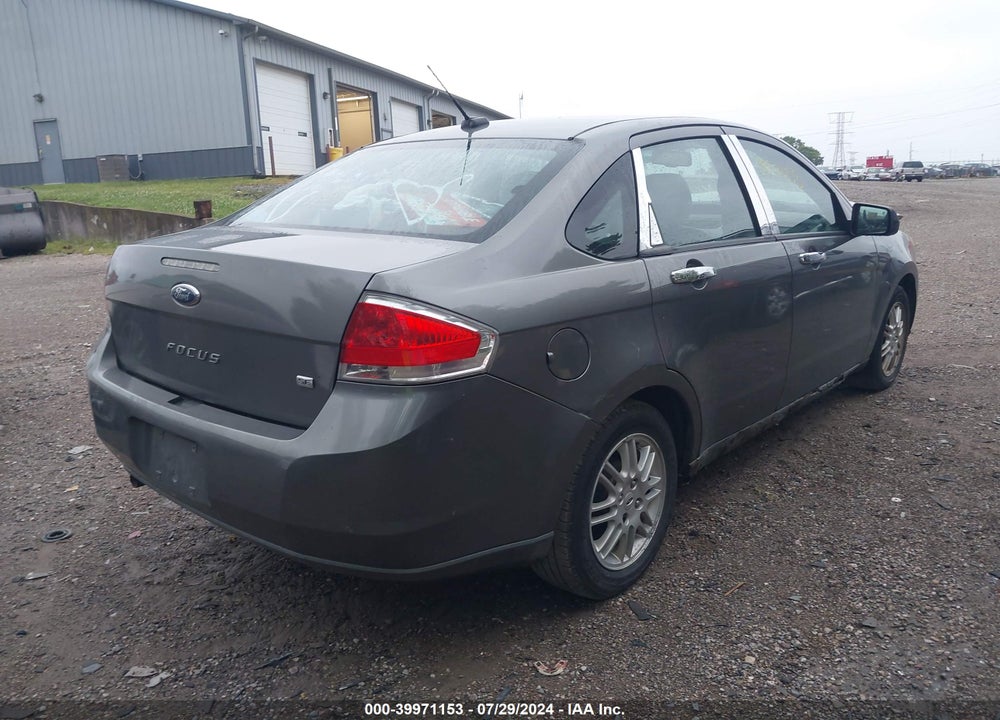 2010 FORD FOCUS SE VIN: 1FAHP3FN5AW137734