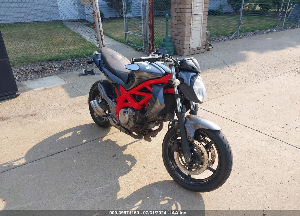 2014 SUZUKI SV650 VIN: JS1VP55A2E2100137