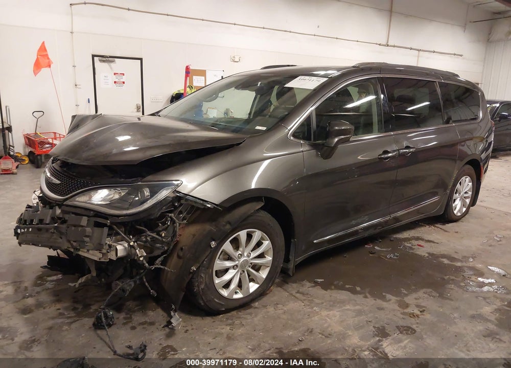 2018 CHRYSLER PACIFICA TOURING L PLUS VIN: 2C4RC1EG8JR156918