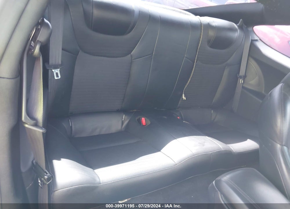 2013 HYUNDAI GENESIS 3.8 GRAND TOURING VIN: KMHHU6KJ7DU102549