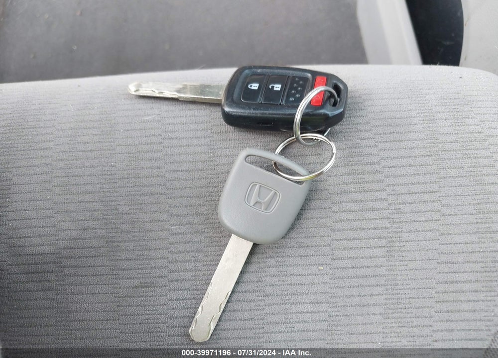 2014 HONDA CR-V LX VIN: 2HKRM3H3XEH524875