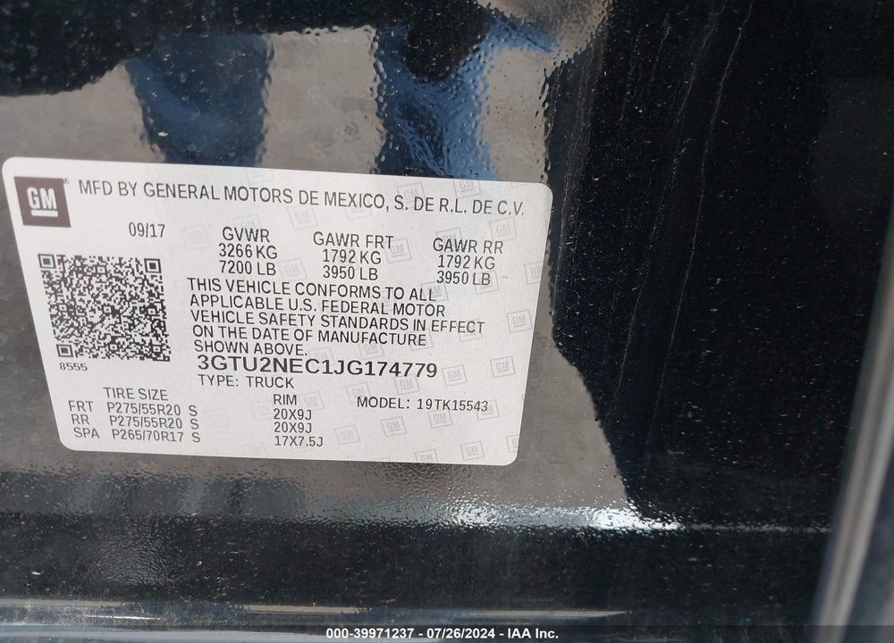 2018 GMC SIERRA 1500 SLT VIN: 3GTU2NEC1JG174779
