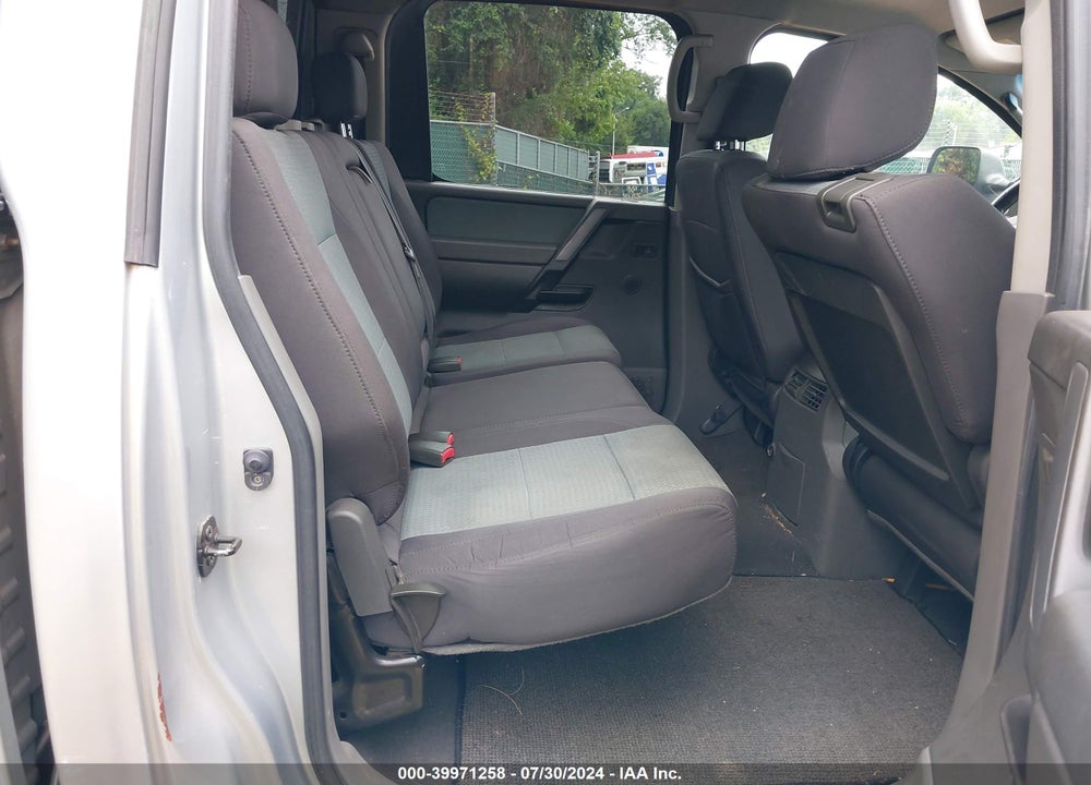 2007 NISSAN TITAN SE VIN: 1N6BA07B77N217214