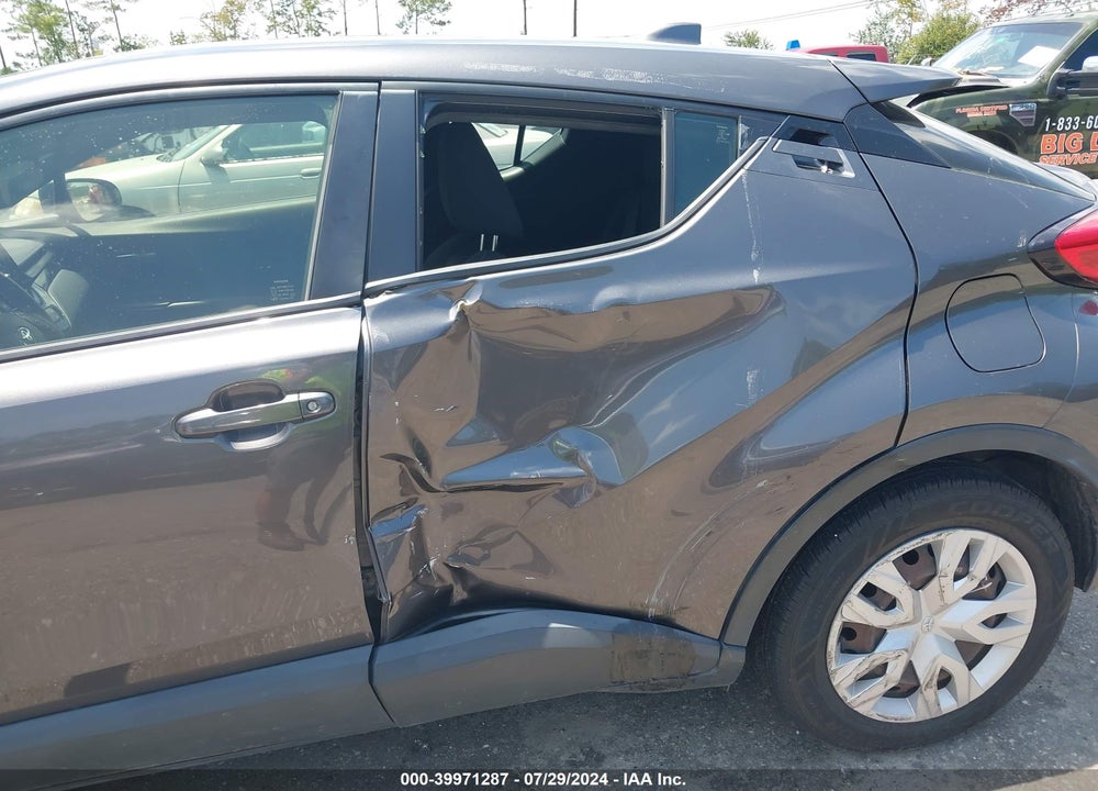 2019 TOYOTA C-HR LE VIN: JTNKHMBX4K1024703