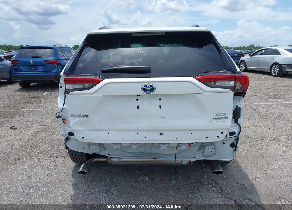 2024 TOYOTA RAV4 HYBRID XLE VIN: 4T3RWRFV8RU138035