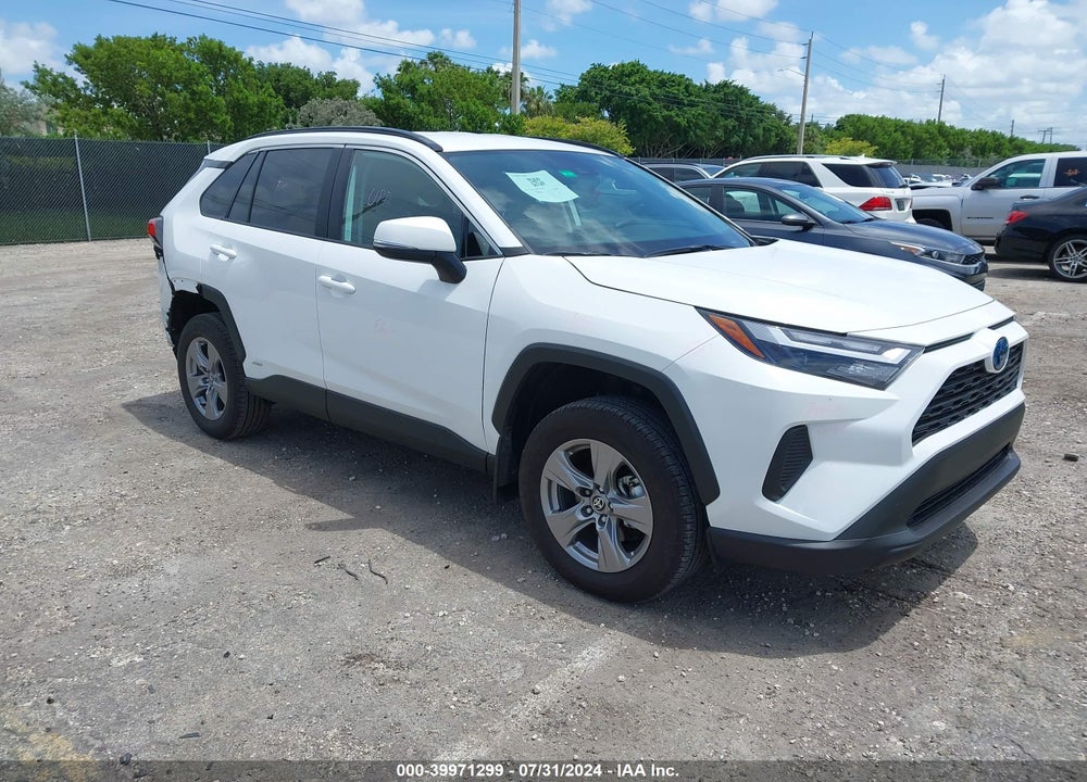2024 TOYOTA RAV4 HYBRID XLE VIN: 4T3RWRFV8RU138035