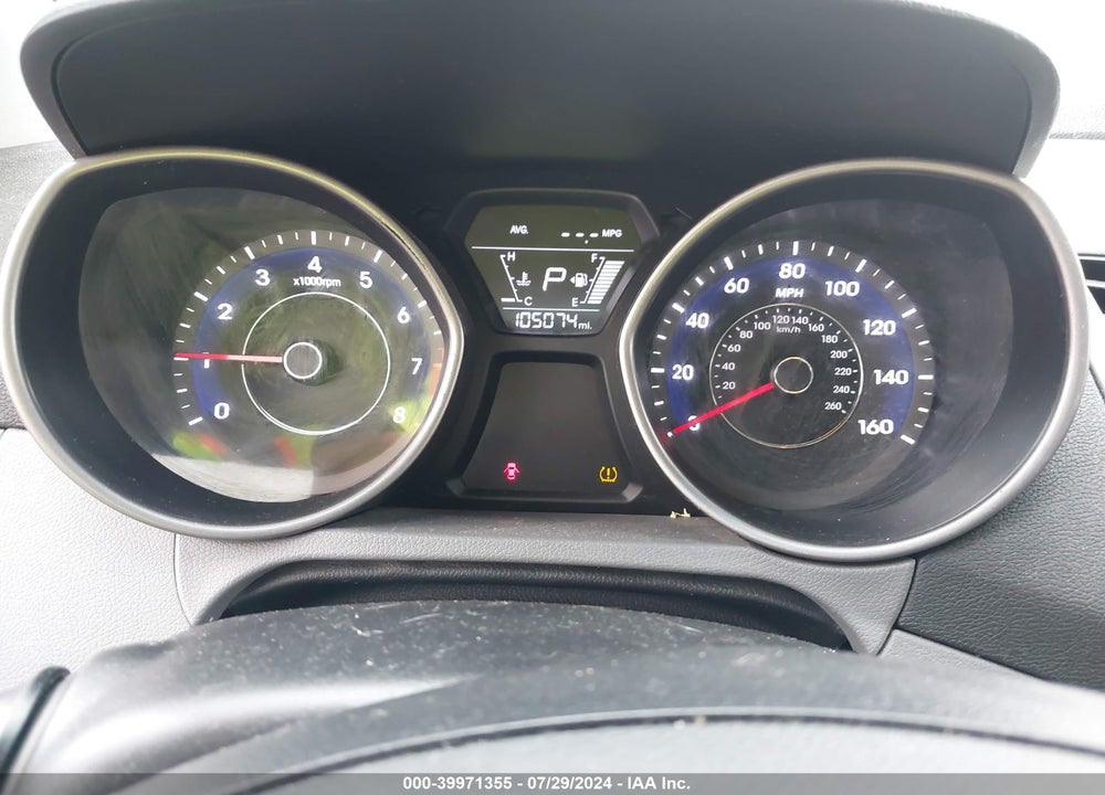 2016 HYUNDAI ELANTRA SE VIN: 5NPDH4AE7GH774240