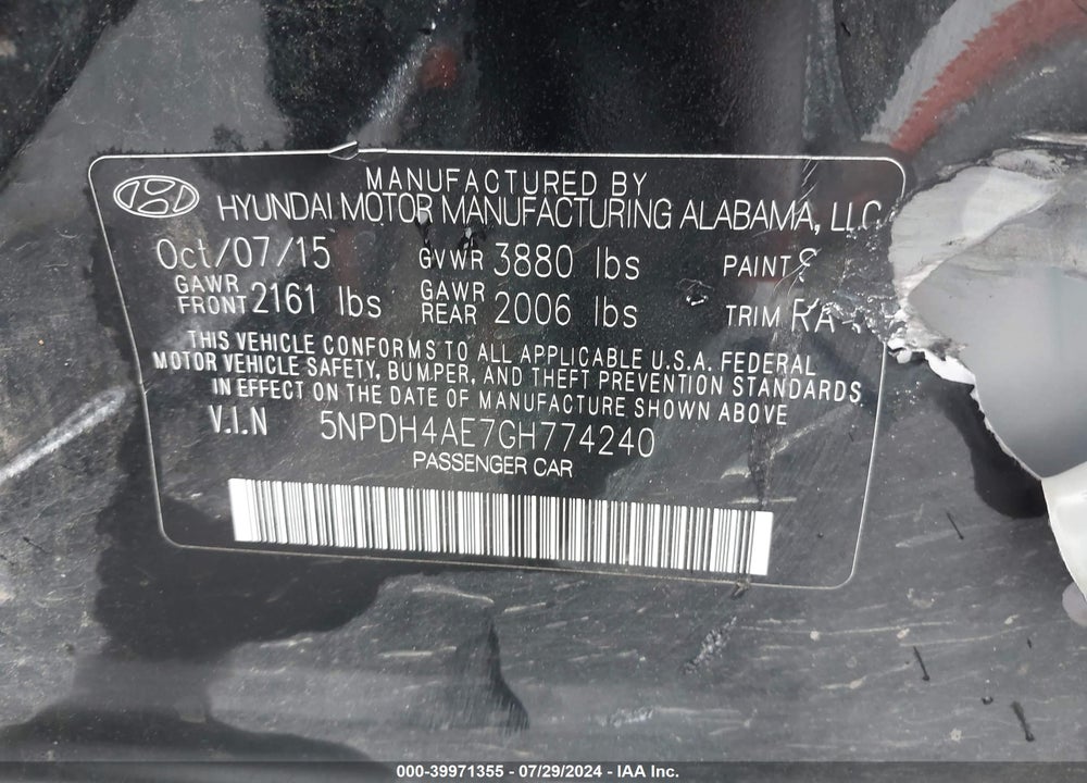 2016 HYUNDAI ELANTRA SE VIN: 5NPDH4AE7GH774240
