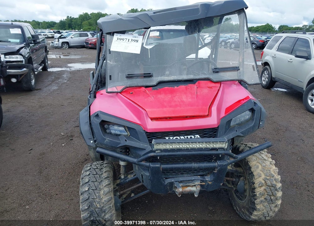 2016 HONDA SXS1000 M5 VIN: 1HFVE0426G4008535