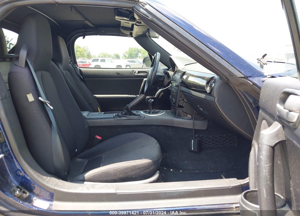 2007 MAZDA MX-5 TOURING VIN: JM1NC25F070135110