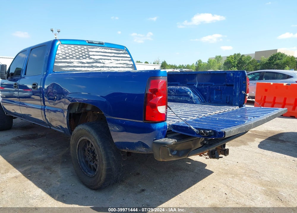 2003 CHEVROLET SILVERADO 2500HD VIN: 1GCHC23193F145517