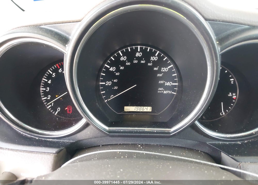 2004 LEXUS RX 330 VIN: JTJGA31UX40034982