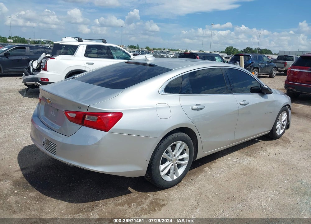 2018 CHEVROLET MALIBU LT VIN: 1G1ZD5ST1JF232002