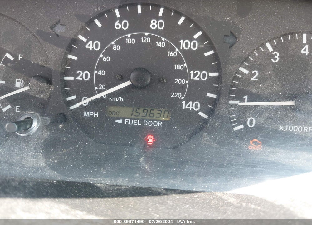 2000 TOYOTA CAMRY LE VIN: JT2BG22K7Y0455785