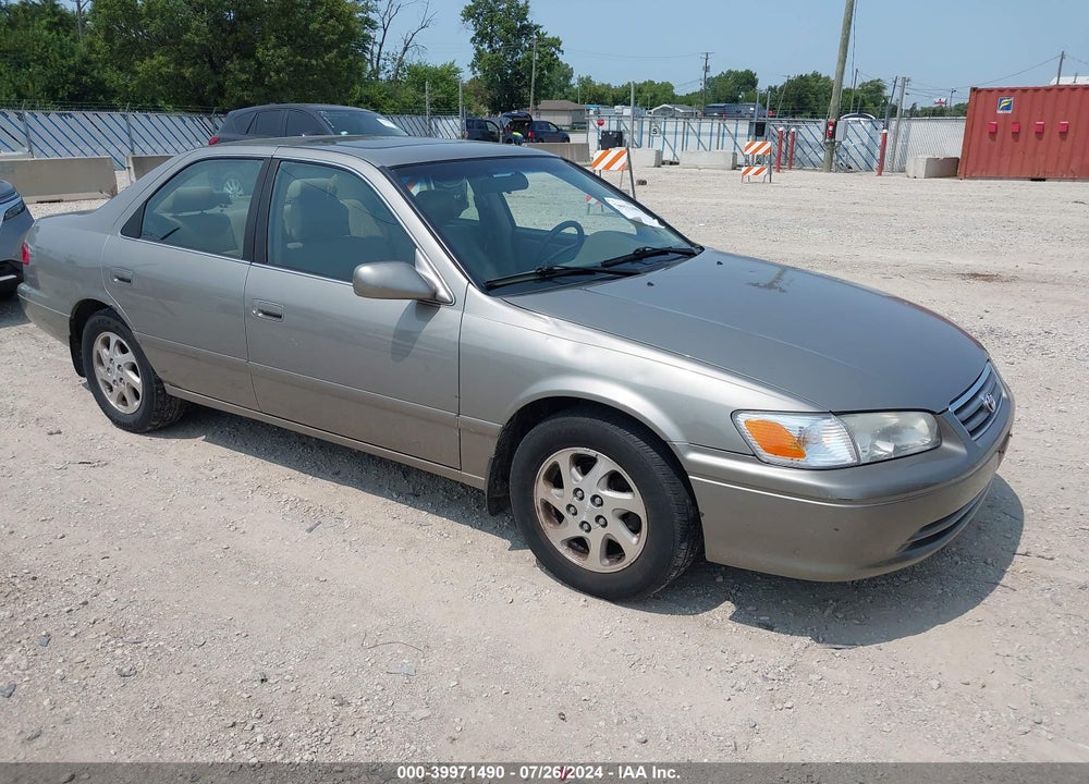 2000 TOYOTA CAMRY LE VIN: JT2BG22K7Y0455785