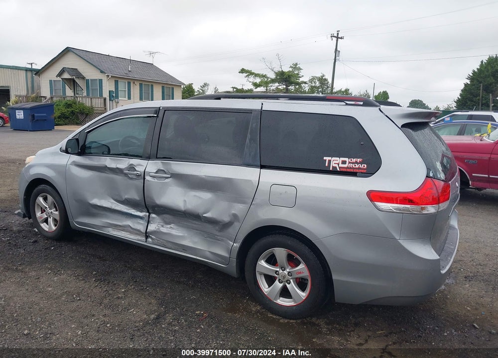 2012 TOYOTA SIENNA LE V6 8 PASSENGER VIN: 5TDKK3DC9CS202328