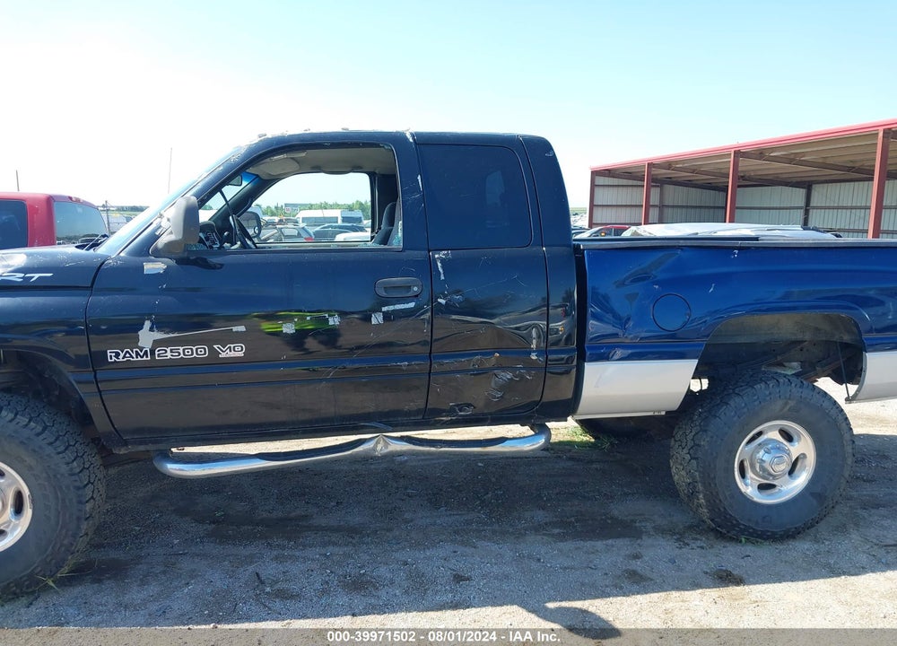 2001 DODGE RAM 2500 ST VIN: 1B7KF23W11J185089