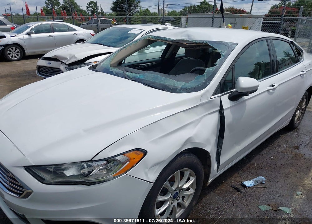 2017 FORD FUSION S VIN: 3FA6P0G72HR159788