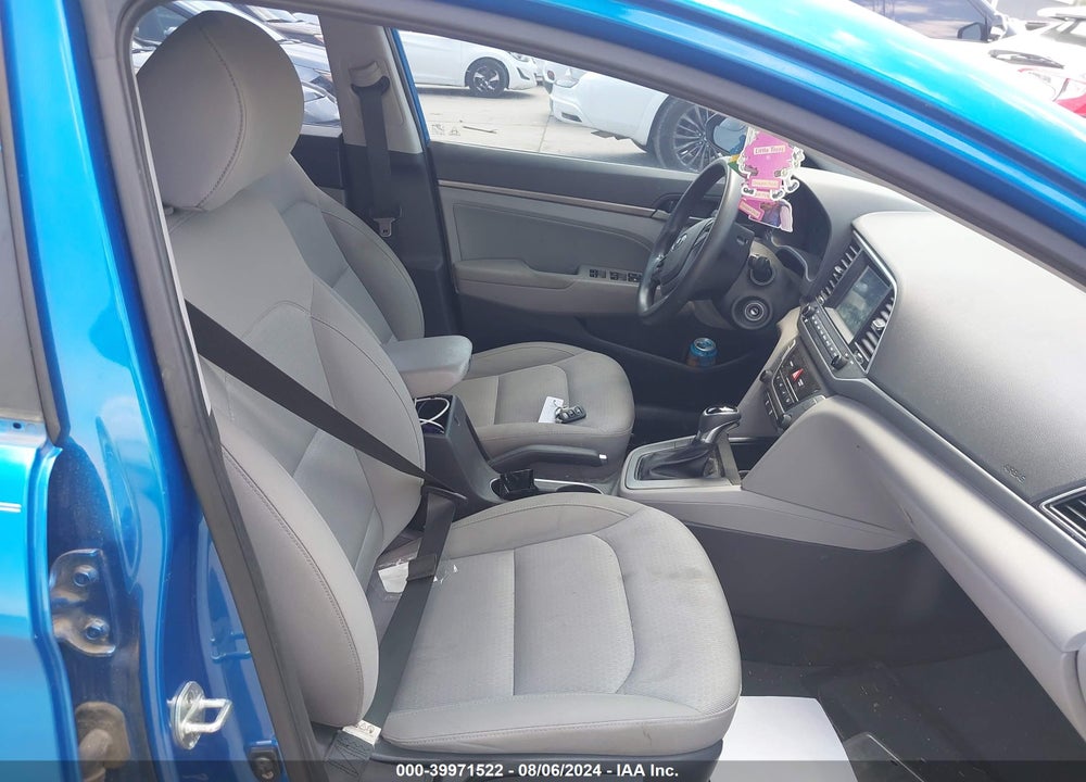 2017 HYUNDAI ELANTRA SE VIN: KMHD84LF9HU228872