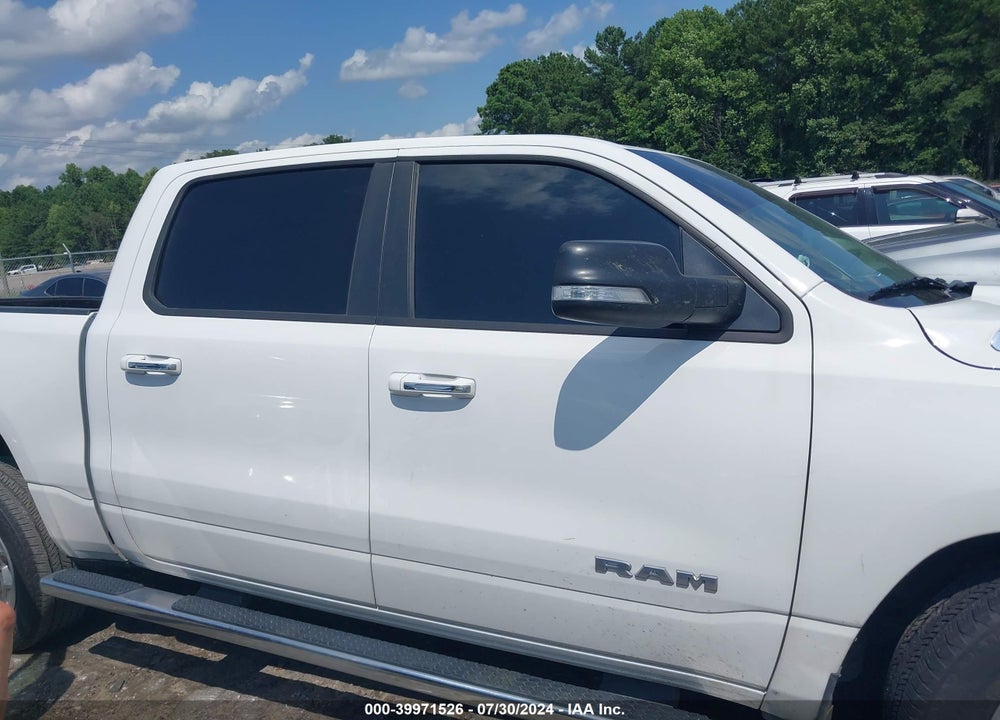 2020 RAM 1500 BIG HORN 4X4 5'7 BOX VIN: 1C6SRFFT4LN327017
