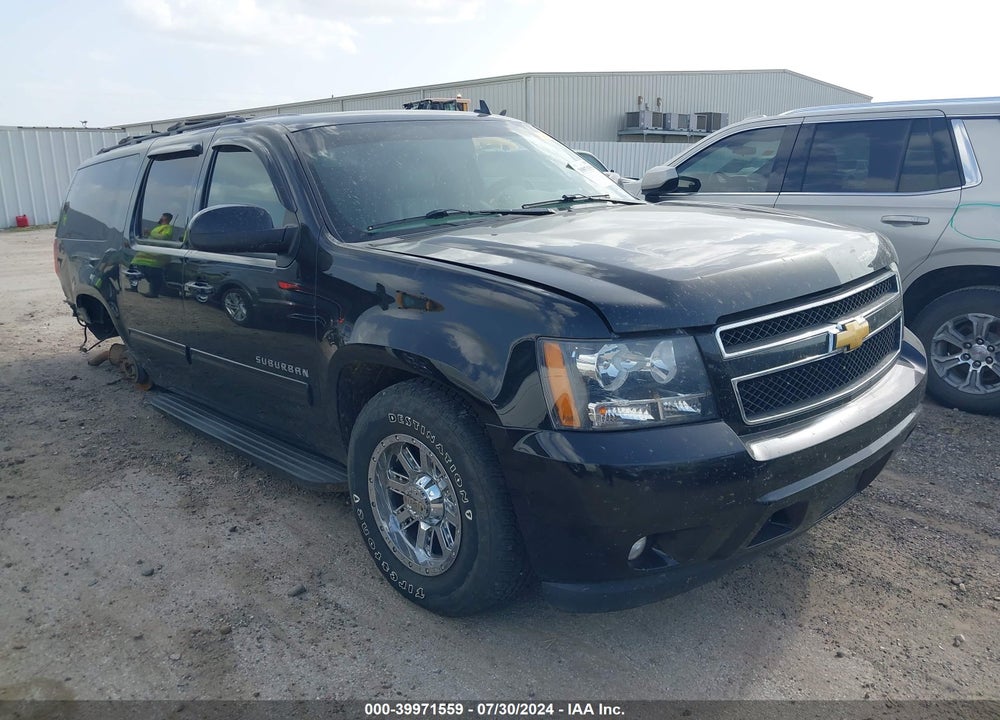 2014 CHEVROLET SUBURBAN 1500 LT VIN: 1GNSCJE07ER144721