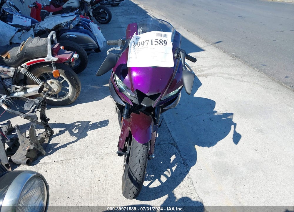 2023 YAMAHA YZFR3 A VIN: MH3RH18Y6PK010919