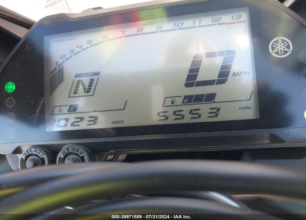 2023 YAMAHA YZFR3 A VIN: MH3RH18Y6PK010919