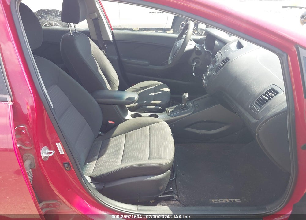 2014 KIA FORTE LX VIN: KNAFX4A62E5196028
