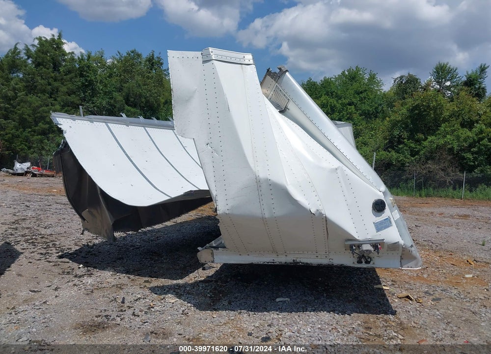 2022 STOUGHTON TRAILERS INC --- VIN: 1DW1A5324NBA70332