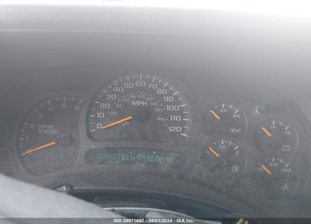 2003 CHEVROLET SUBURBAN 1500 LS VIN: 3GNEC16T53G215787