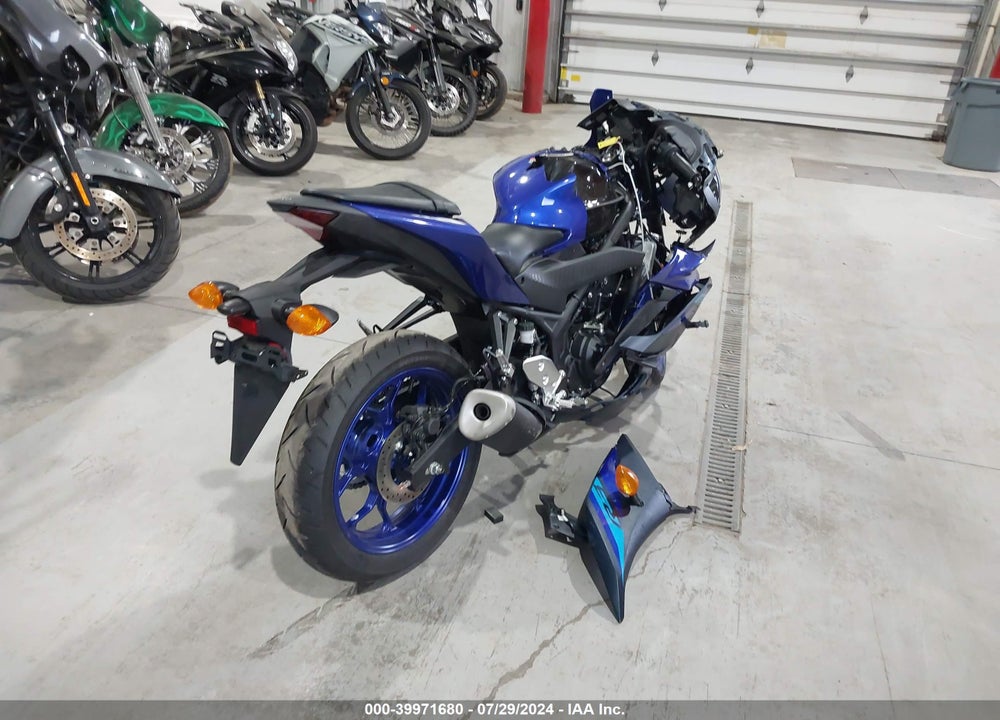 2024 YAMAHA YZFR3 A VIN: MH3RH18Y0RK014614