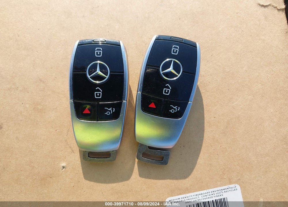 2018 MERCEDES-BENZ E 300 4MATIC VIN: WDDZF4KB9JA425598
