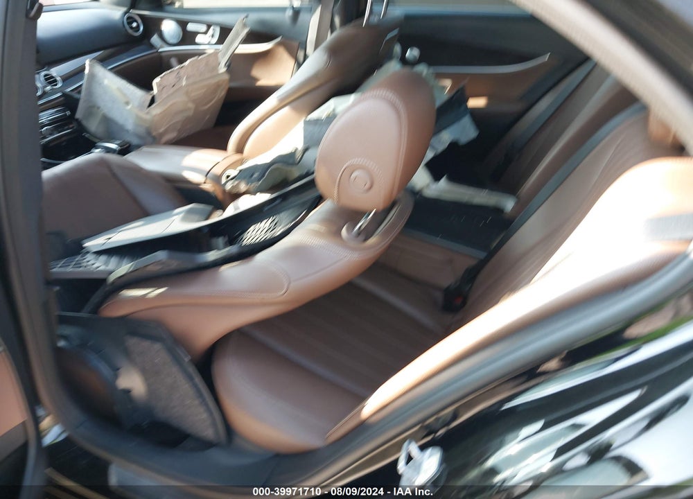 2018 MERCEDES-BENZ E 300 4MATIC VIN: WDDZF4KB9JA425598