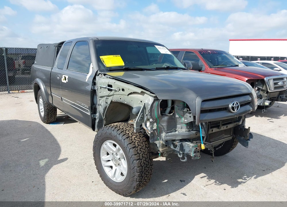 2003 TOYOTA TUNDRA LTD V8 VIN: 5TBBT48193S425103