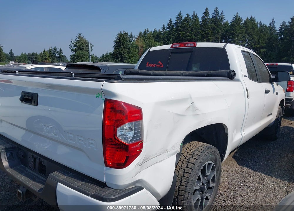 2016 TOYOTA TUNDRA SR5 5.7L V8 VIN: 5TFUY5F14GX539892
