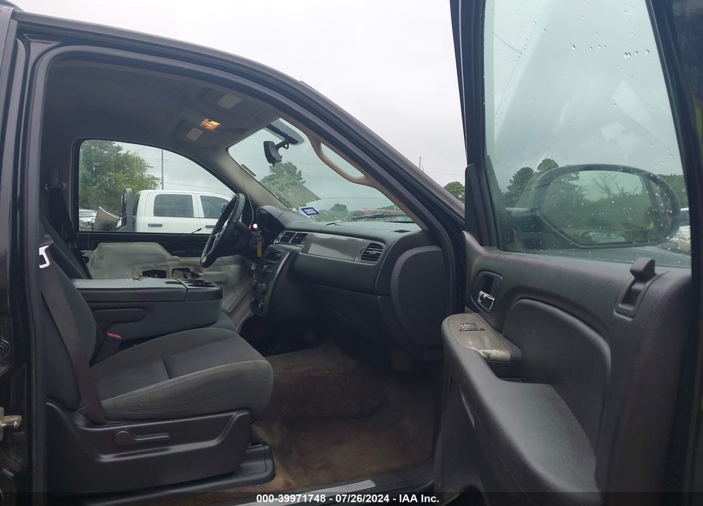 2009 CHEVROLET TAHOE LS VIN: 1GNFC13C59R200725