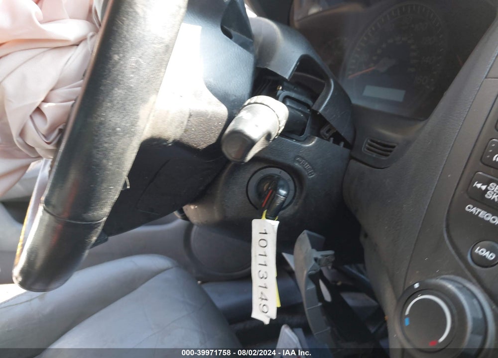 2005 HONDA ACCORD 3.0 EX VIN: 1HGCM66525A040350