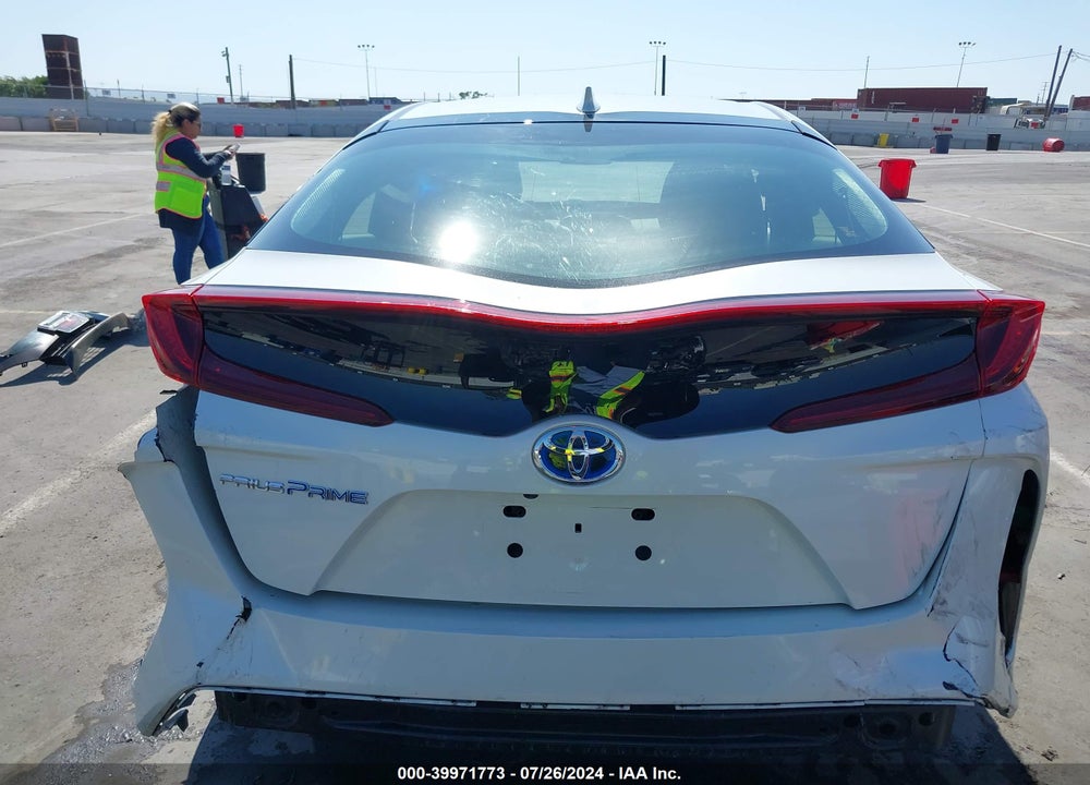 2017 TOYOTA PRIUS PRIME PREMIUM VIN: JTDKARFP8H3019212