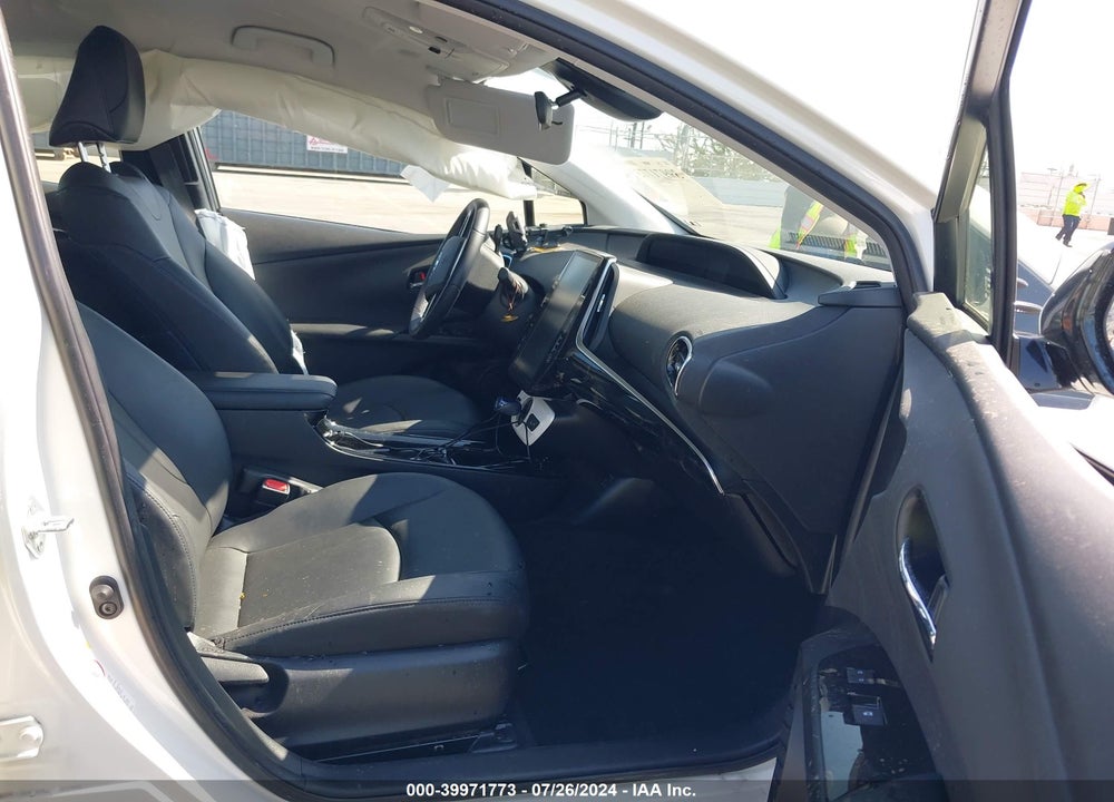 2017 TOYOTA PRIUS PRIME PREMIUM VIN: JTDKARFP8H3019212