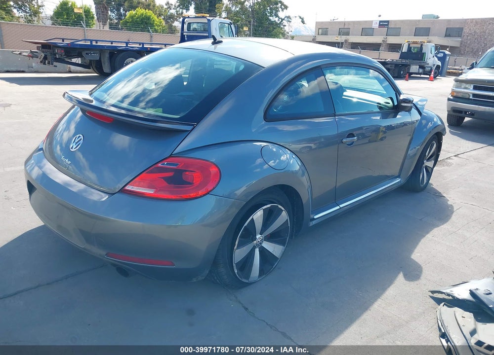 2012 VOLKSWAGEN BEETLE VIN: 3VW4A7AT4CM644146