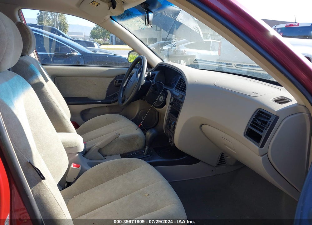 2002 HYUNDAI ELANTRA GLS VIN: KMHDN45D52U368025