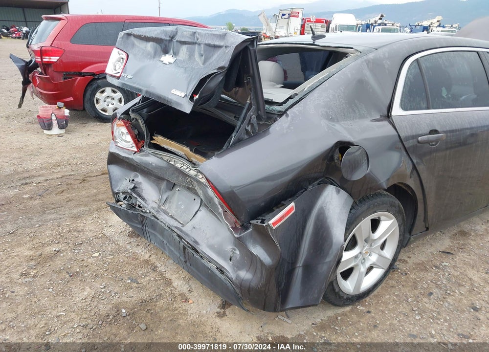2011 CHEVROLET MALIBU LS VIN: 1G1ZA5EU7BF165422