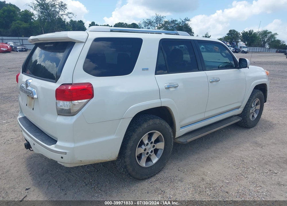 2011 TOYOTA 4RUNNER SR5 V6 VIN: JTEZU5JR1B5021494